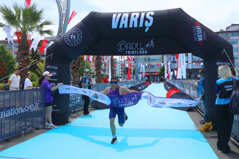 Triatlon Yarışlarında Ordu’yu gururlandıran başarı