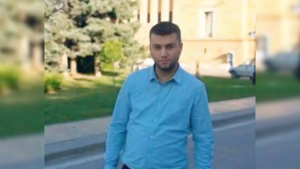 Fatsalı genç evinde ölü bulundu  