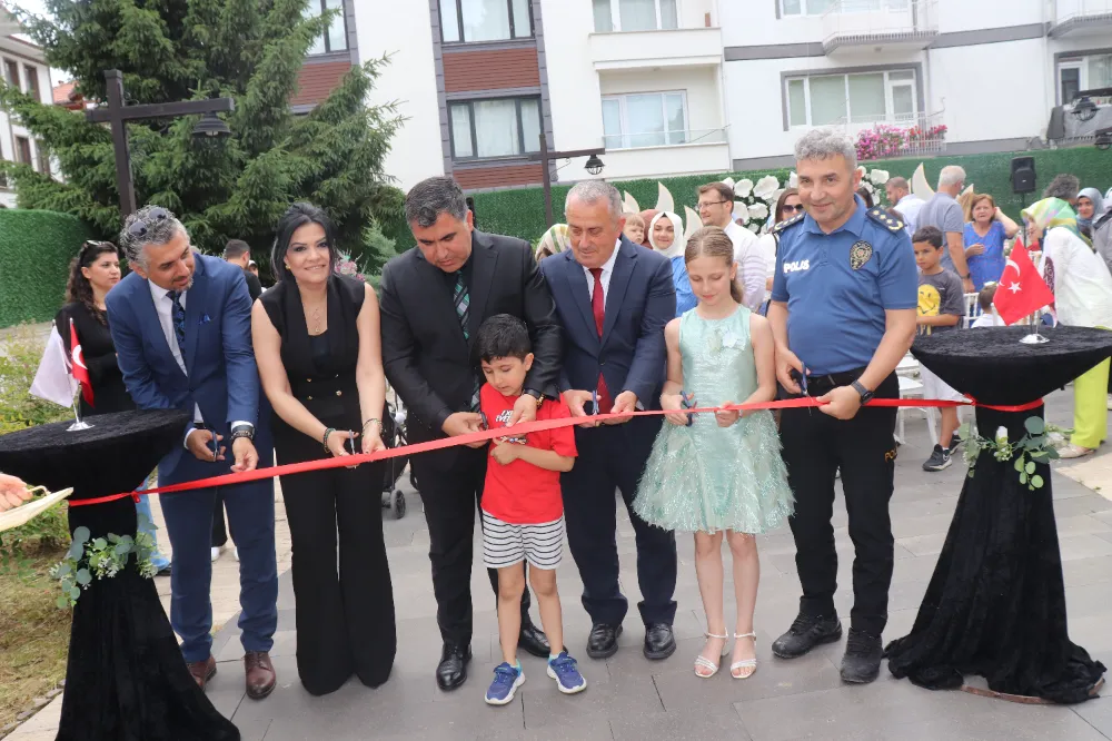 Konak’ta sanat, gönüllere ve umuda dokundu