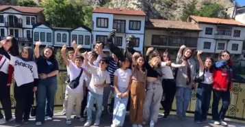 Desteklenen çocuklara Samsun ve Amasya gezisi