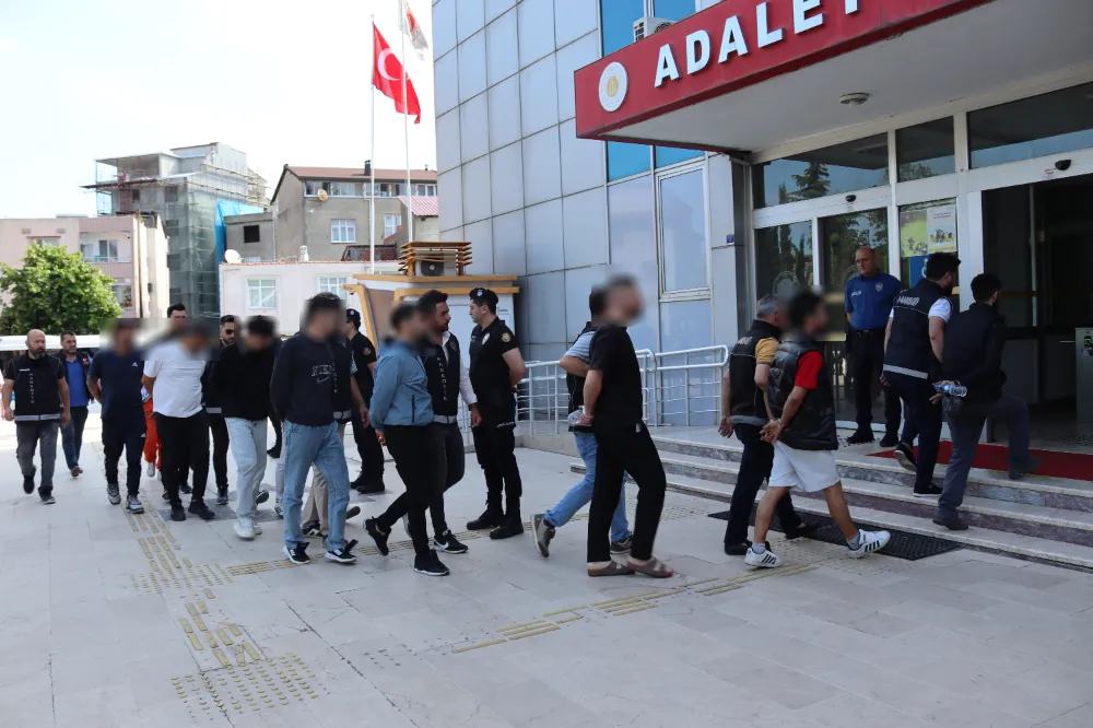 Ünye’de uyuşturucu zanlılarının tamamı adliyede! 