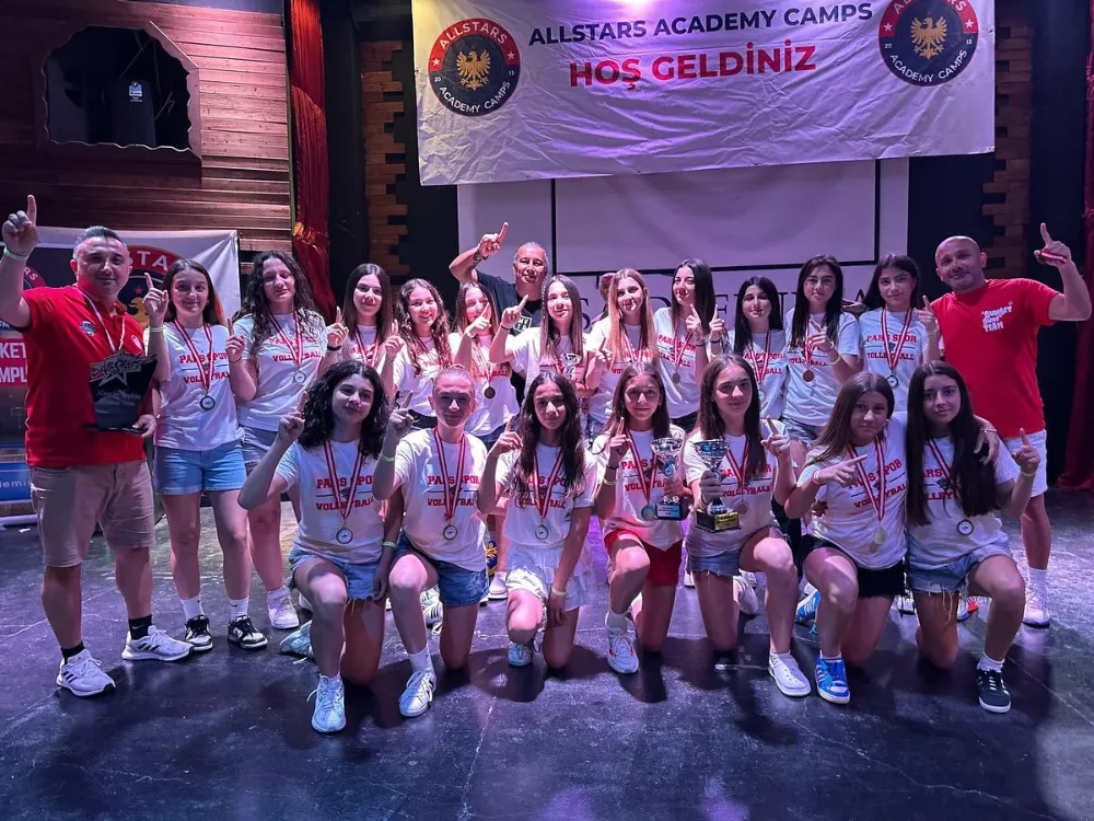 Ordu’nun Altın Kızları Antalya’da zirveye çıktı
