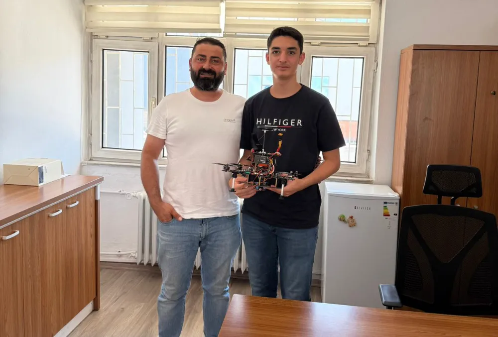 Ünyeli liseli gençlerin İHA’sı ilk uçuşunu yaptı
