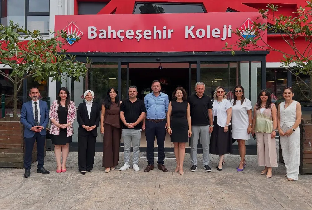 Bahçeşehir Koleji Fatsa Kampüsü’nden Hale Kemahlı’ya tebrik ziyareti… 