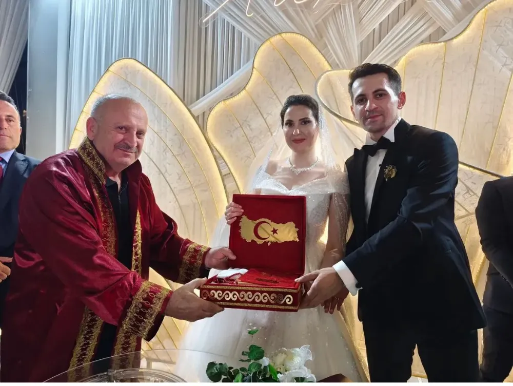 Nur Sena ve Anıl’dan bir ömür mutluluğa evet