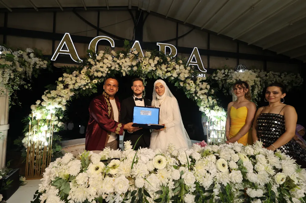 Şevval ve Yakuphan’dan bir ömür beraberliğe evet