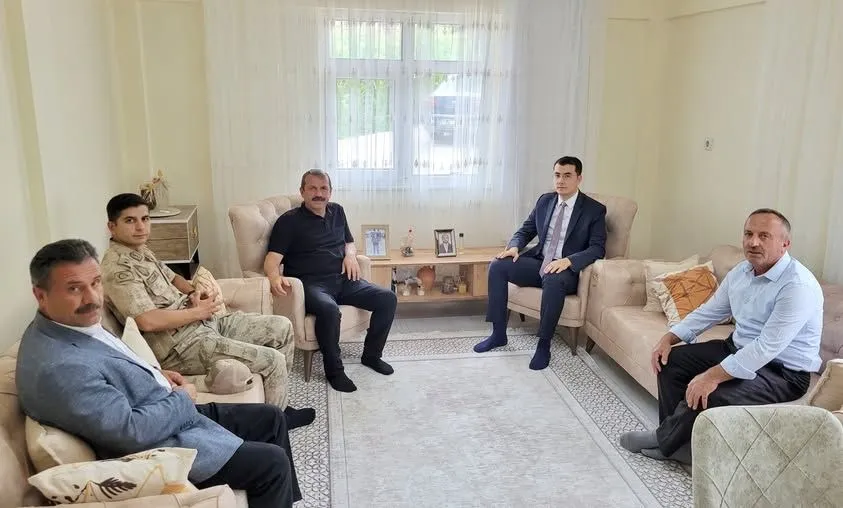 Akkuş’ta şehit ailesine anlamlı ziyaret