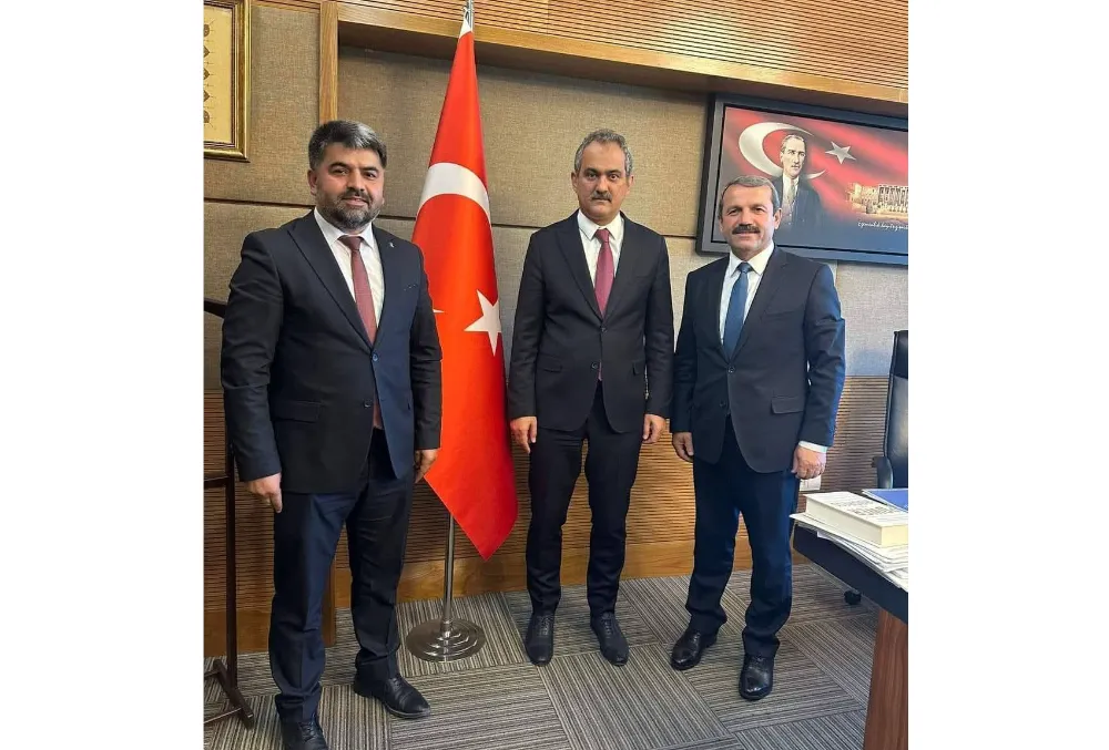 Akkuş’a 2 yeni halı saha müjdesi