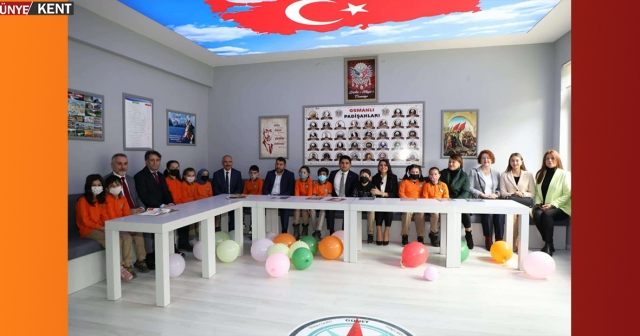 Hayırseverden Sosyal Bilimler ve Müzik Atölyesi…